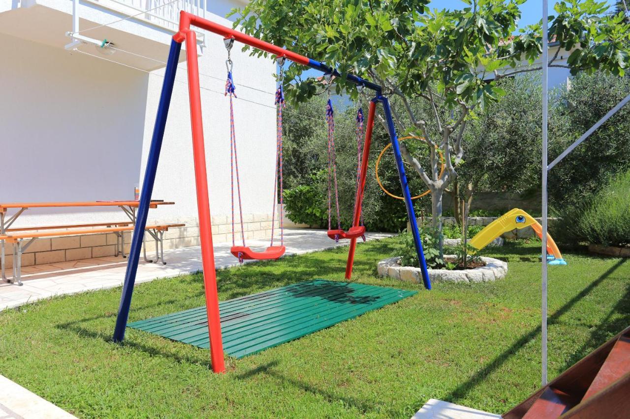 Studio Razanj 10373a Rogoznica  Luaran gambar